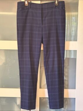 White House Black Market Navy Plaid Cropped Ankle Pants